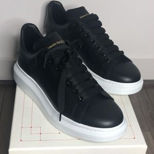 Alexander McQueen Men's Oversized Sneakers Black